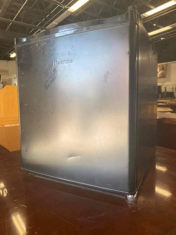 Black Ice Cube Mini Fridge