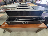PROJECTION SCREEN WITH CASE