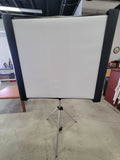 PROJECTION SCREEN MOBILE