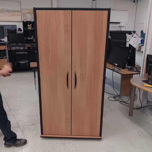 Wardrobe cabinet w/ Mirror