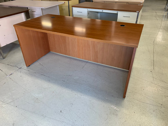 Desk / Work Station Table