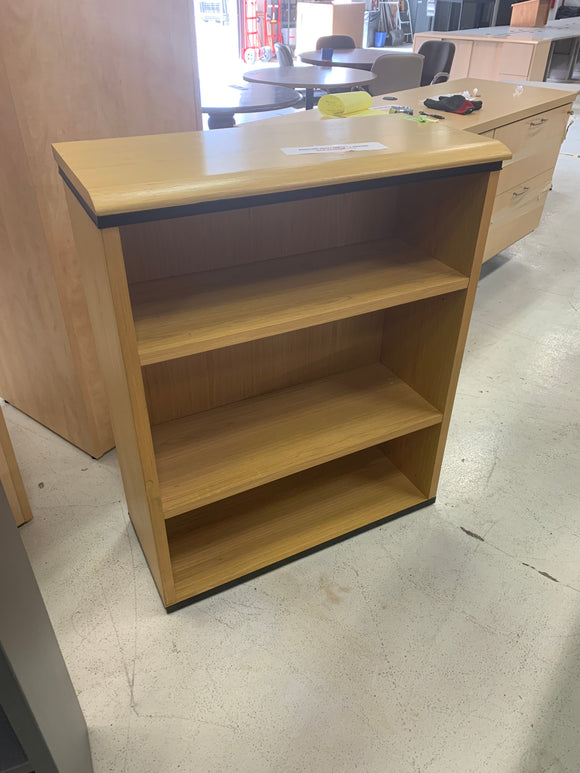 Bookcase D16