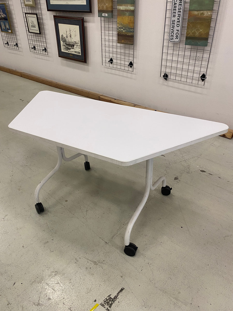 Odd Shape Rolling Table – UNLV Surplus Center