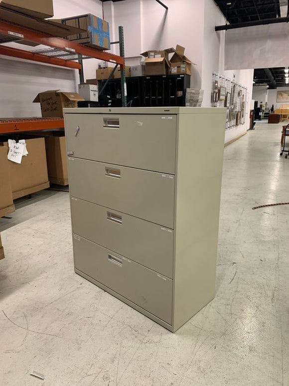 HON 4 Drawer Metal Lateral File Cabinet D19